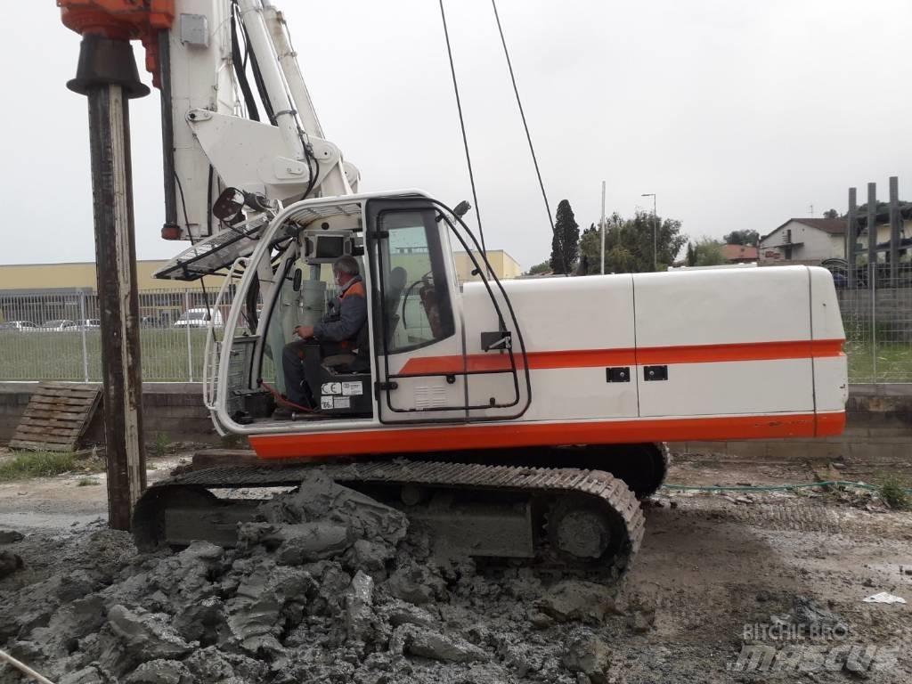Soilmec R210 Копровые установки