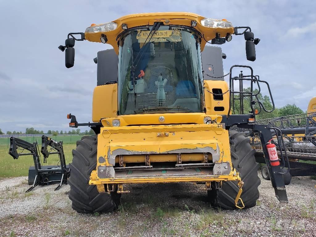 New Holland CX 8070 Зерноуборочные комбайны