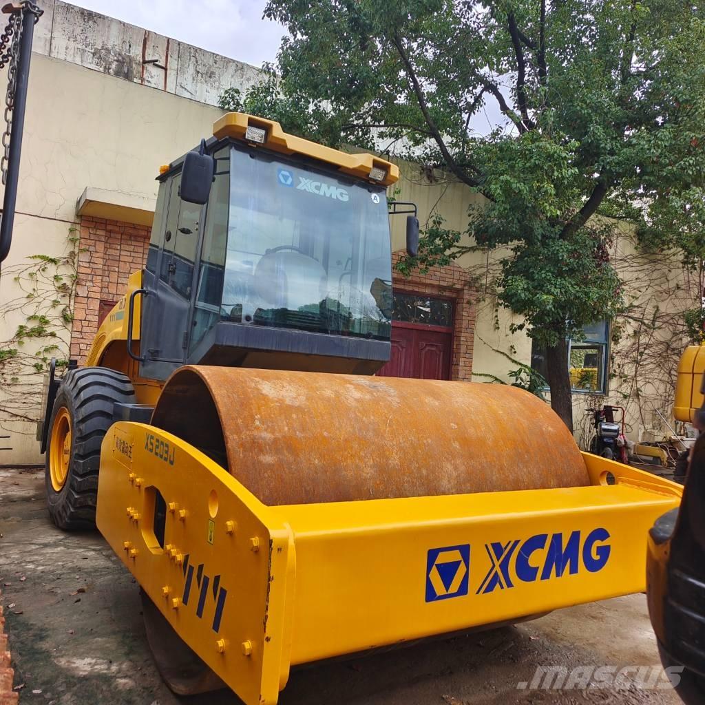 XCMG XS 223 J Грунтовые катки