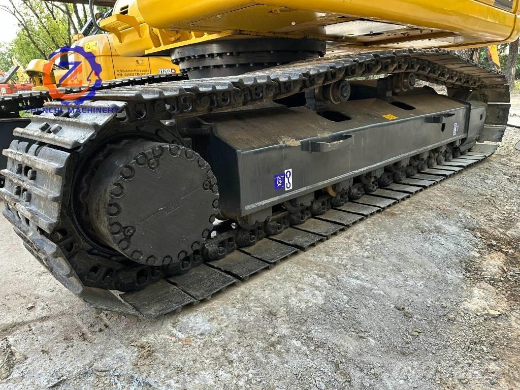 Komatsu PC 220-7 Гусеничные экскаваторы
