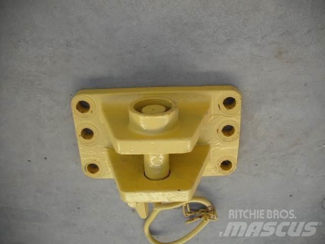 Komatsu D65EX PX Гусеничные бульдозеры