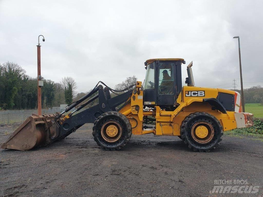 JCB 436 Wastemaster Фронтальные погрузчики