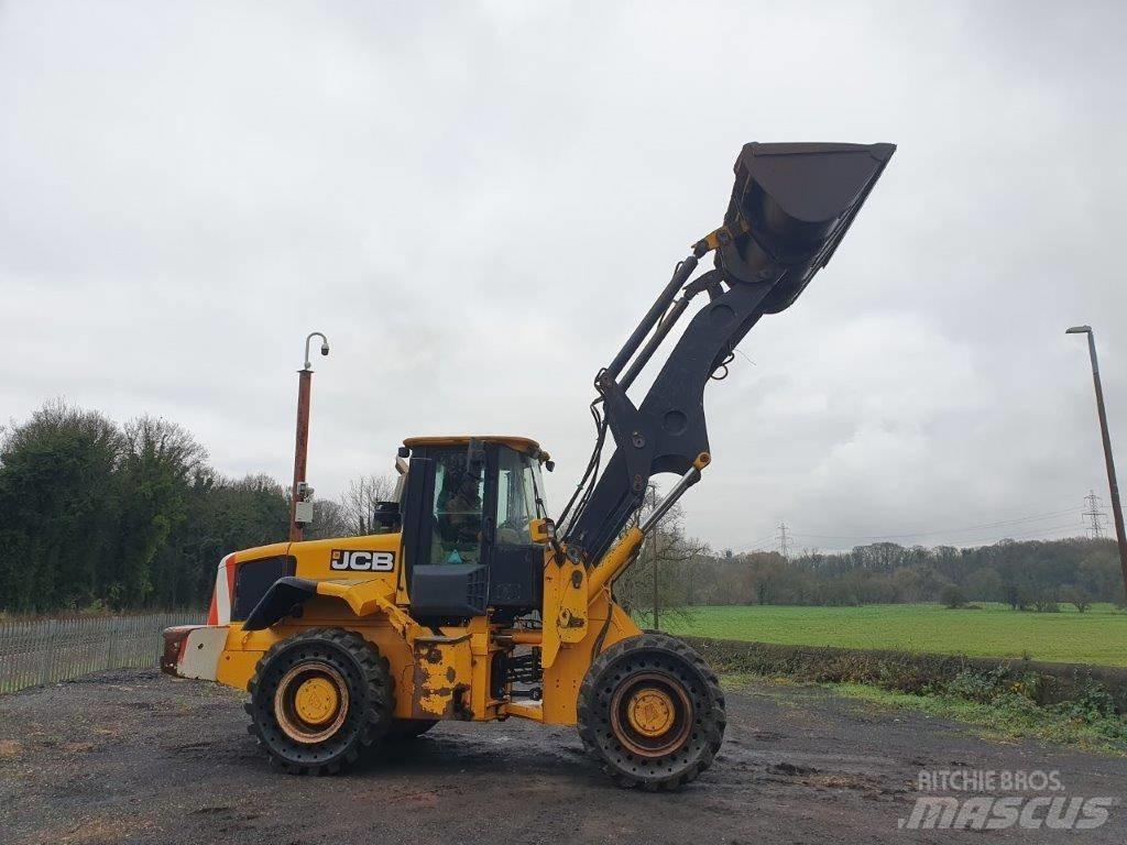 JCB 436 Wastemaster Фронтальные погрузчики