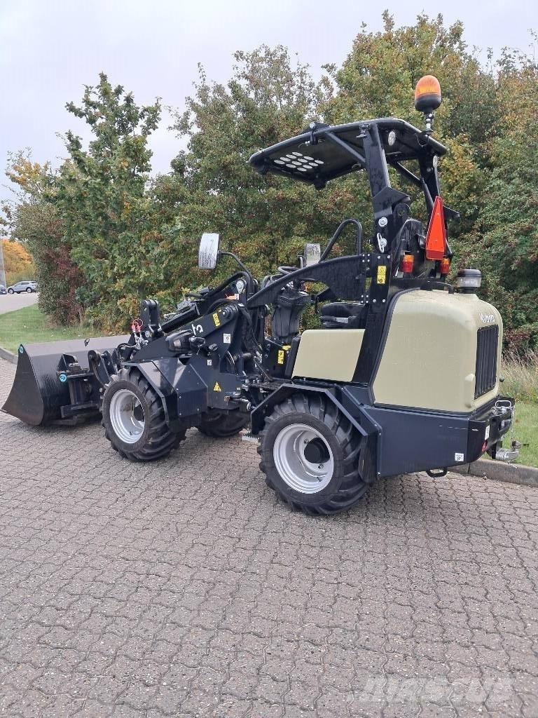 Kubota RT 220-2e Малые погрузчики