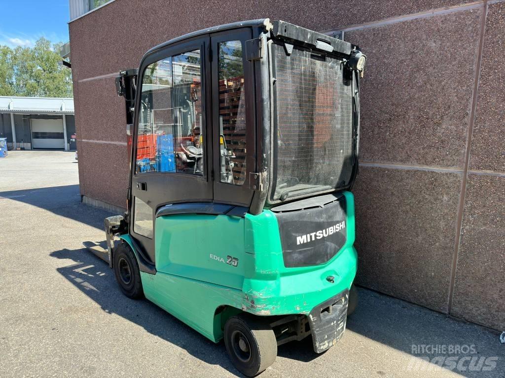 Mitsubishi FB25CN Электропогрузчики