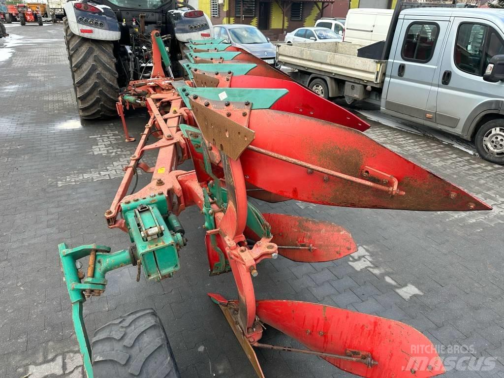 Kverneland EG100 Обычные плуги