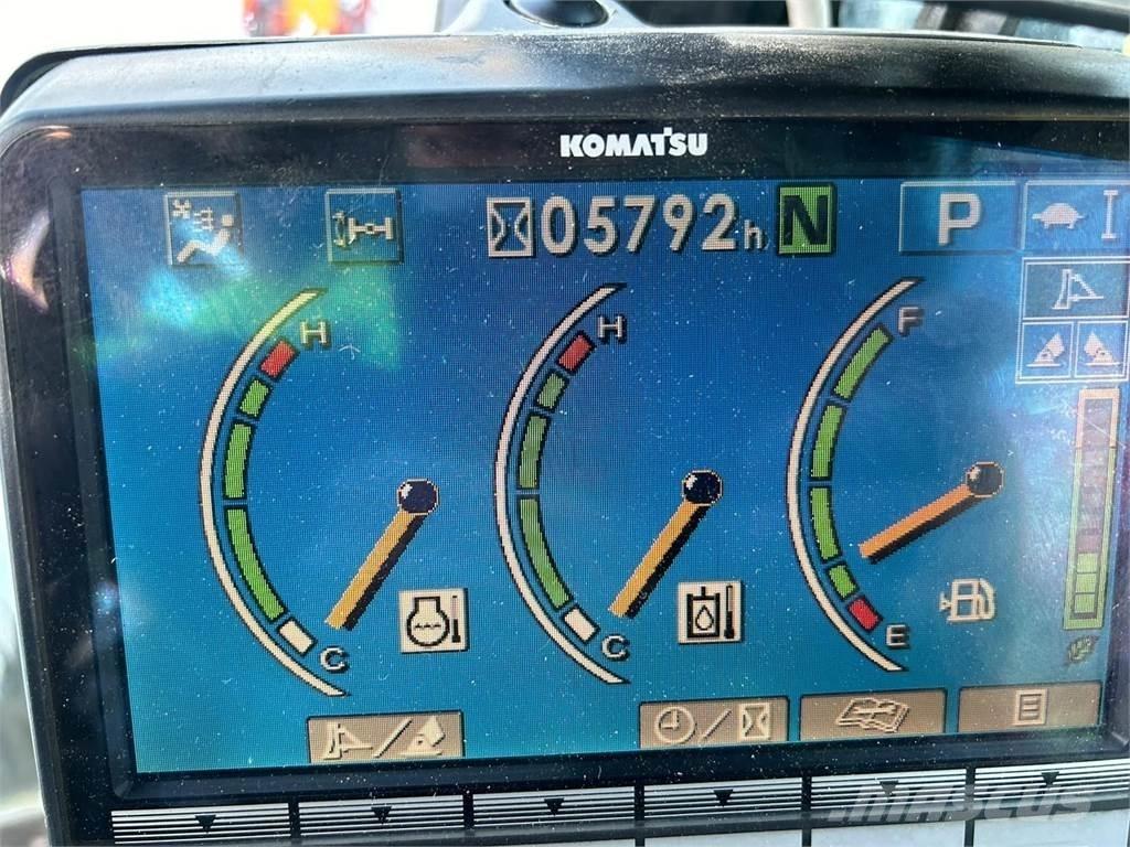 Komatsu PW118MR-8 Колёсные экскаваторы