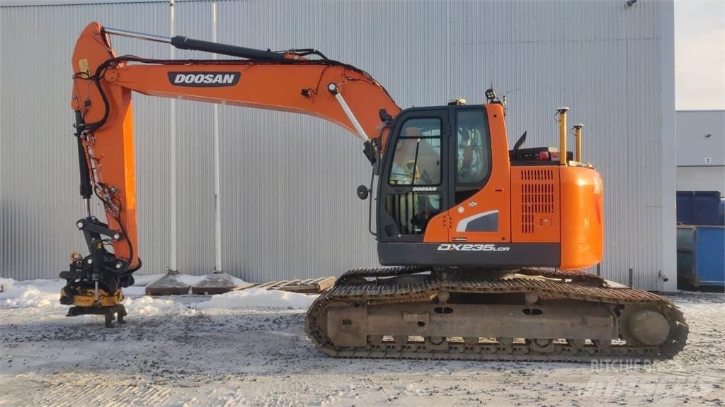 Doosan DX235LCR-5 Гусеничные экскаваторы