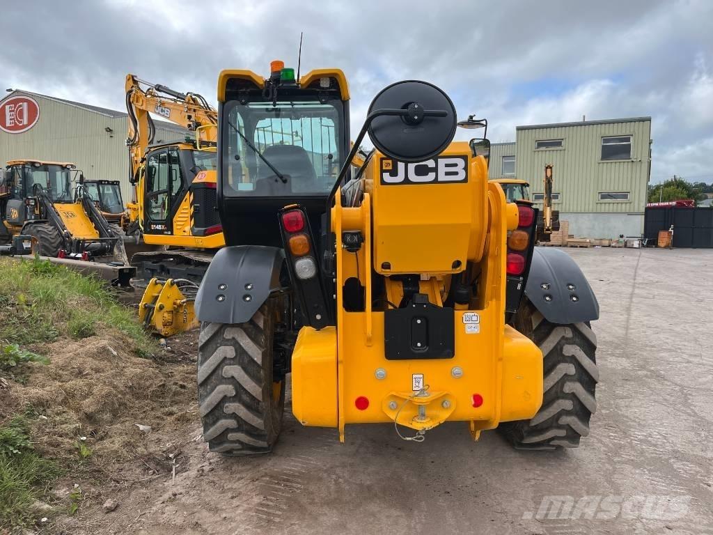 JCB 540-180 Телескопические фронтальные погрузчики