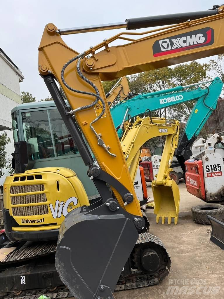 XCMG XE 75 D Малые экскаваторы 7т-12т