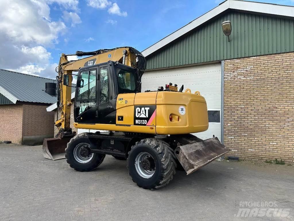 CAT M313D Колёсные экскаваторы