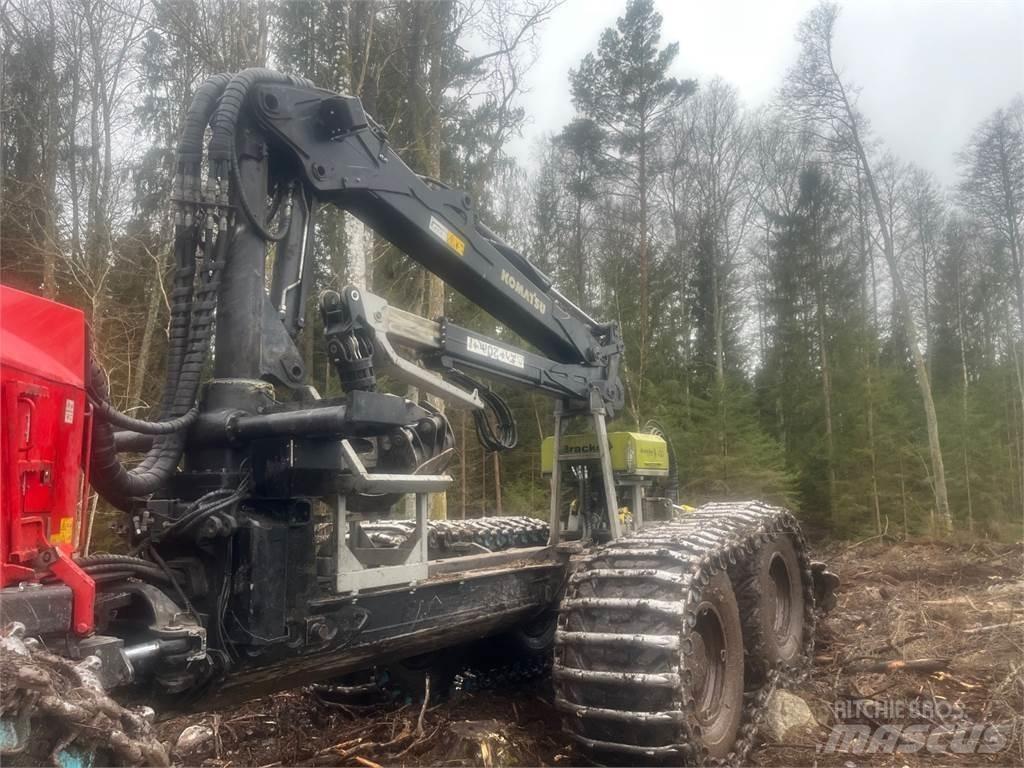 Komatsu 895 Форвардеры