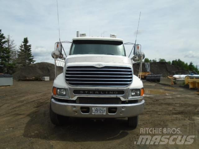 Sterling L 9500 Седельные тягачи