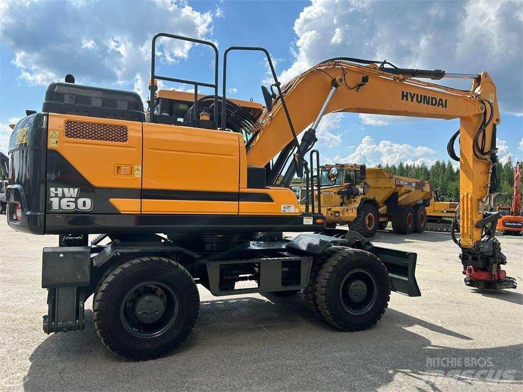 Hyundai HW160 Колёсные экскаваторы