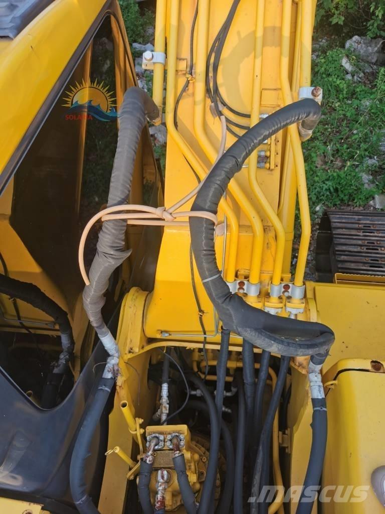 Komatsu PC 220-7 Гусеничные экскаваторы