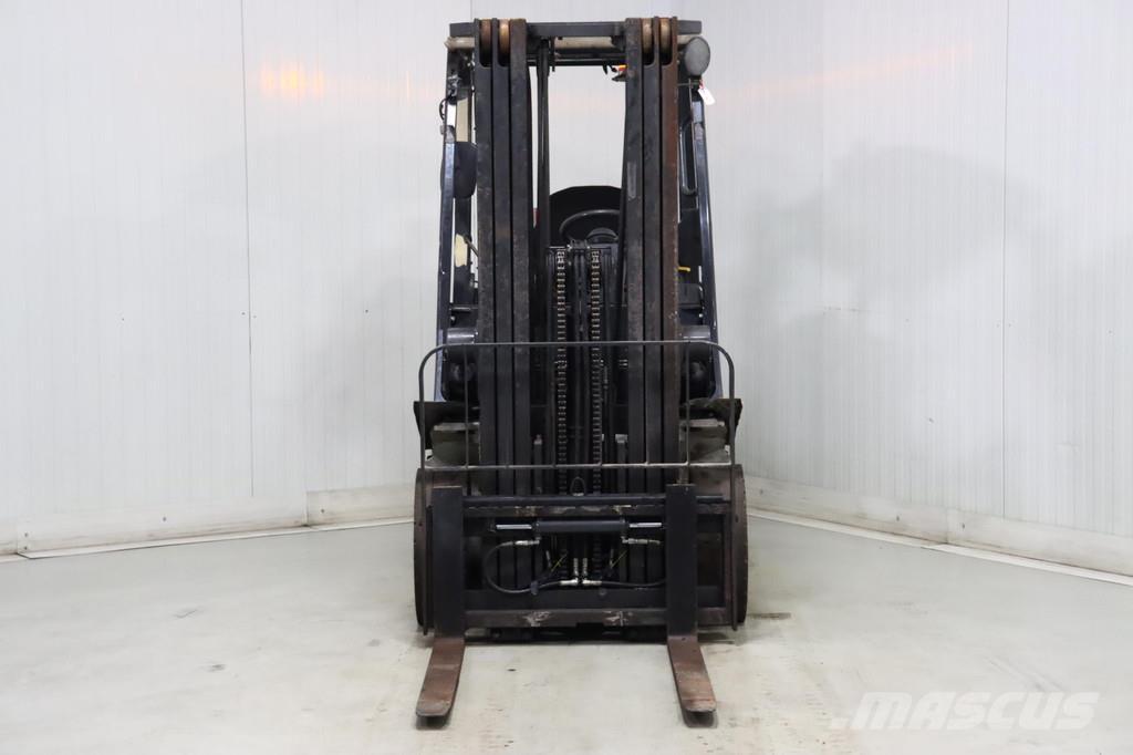 Nissan U1D2A20LQ Газовые погрузчики