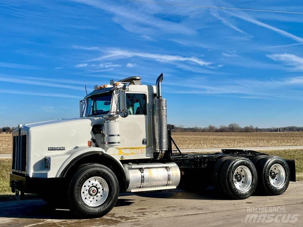 Kenworth T 800 Седельные тягачи