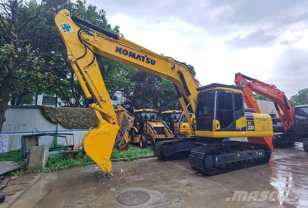 Komatsu PC 220-7 Гусеничные экскаваторы