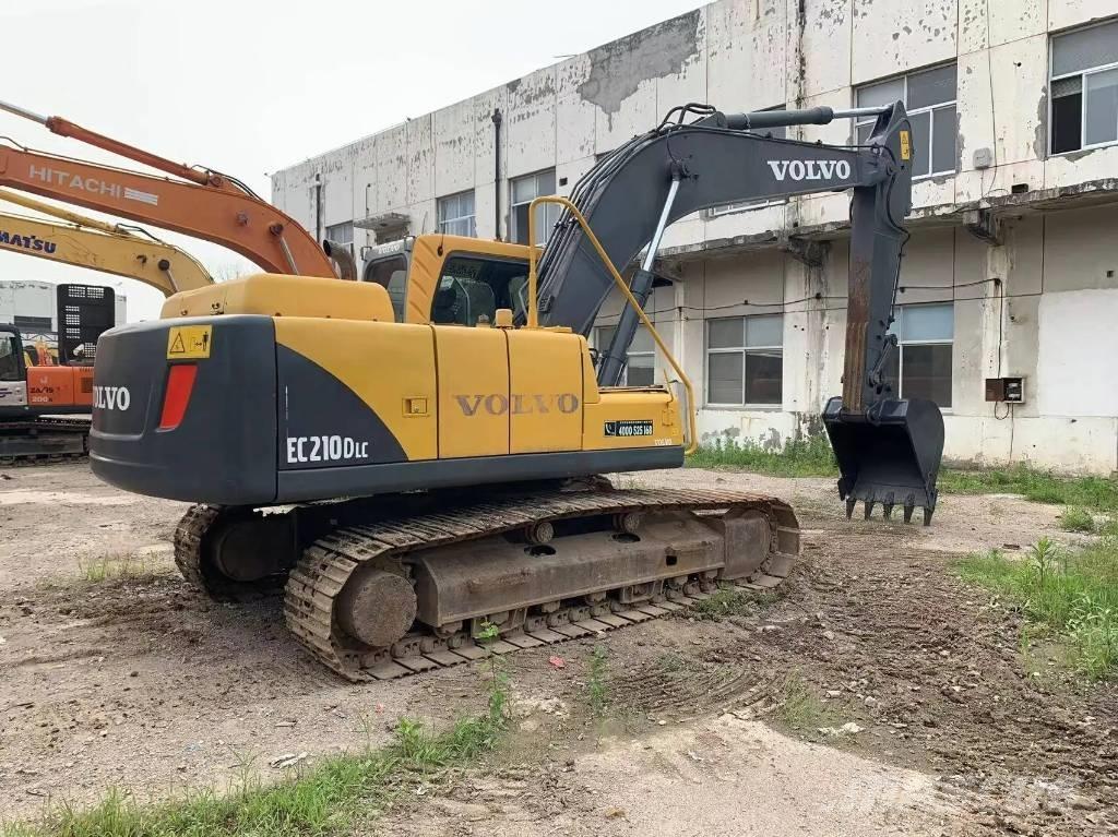 Volvo EC210D Гусеничные экскаваторы