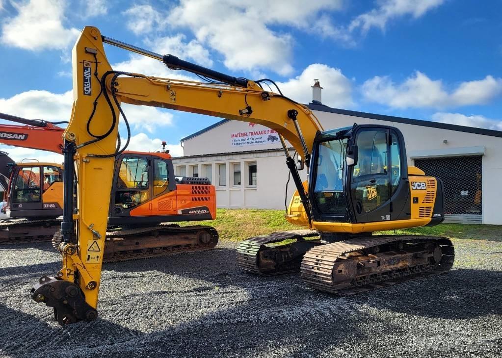 JCB JS 130 LC Гусеничные экскаваторы