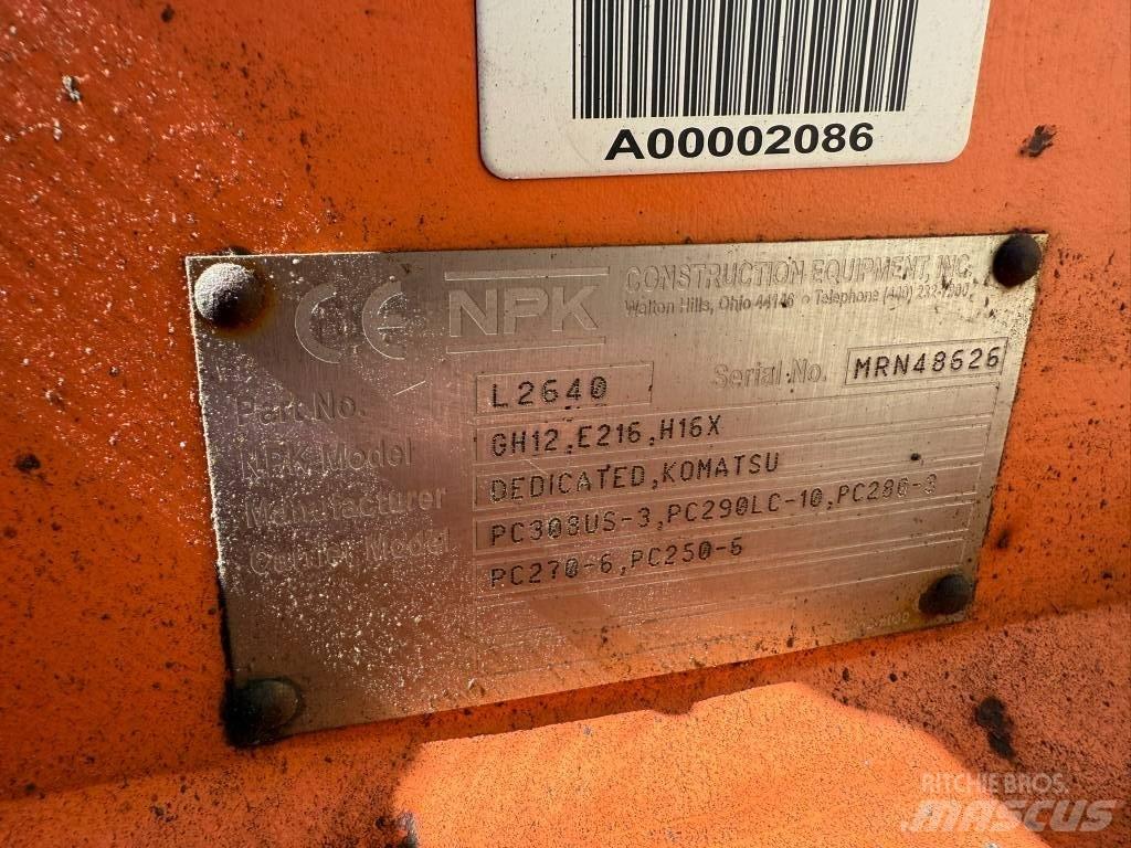 NPK GH 12 Гидромолоты