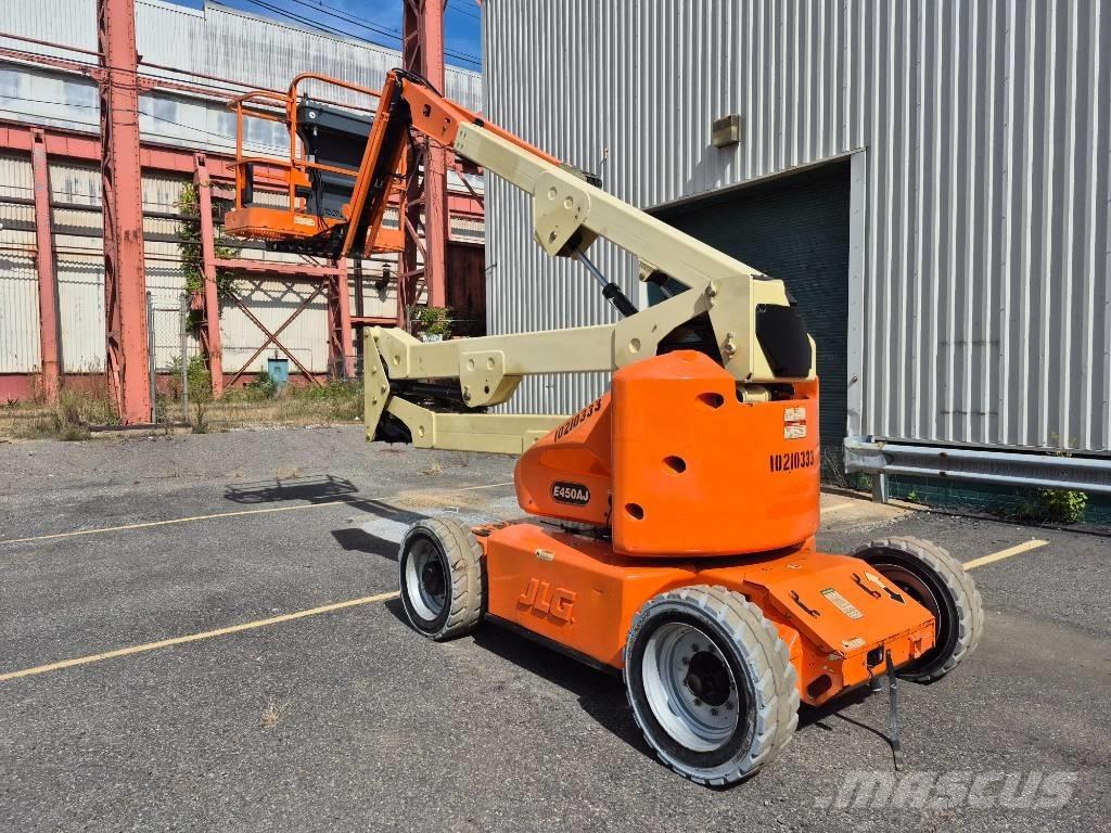 JLG E 450 AJ Коленчатые подъемники