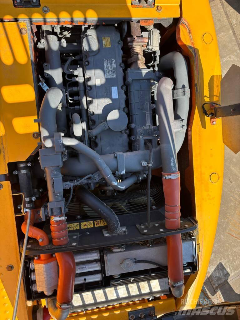 Doosan DX 160 W-3 Колёсные экскаваторы