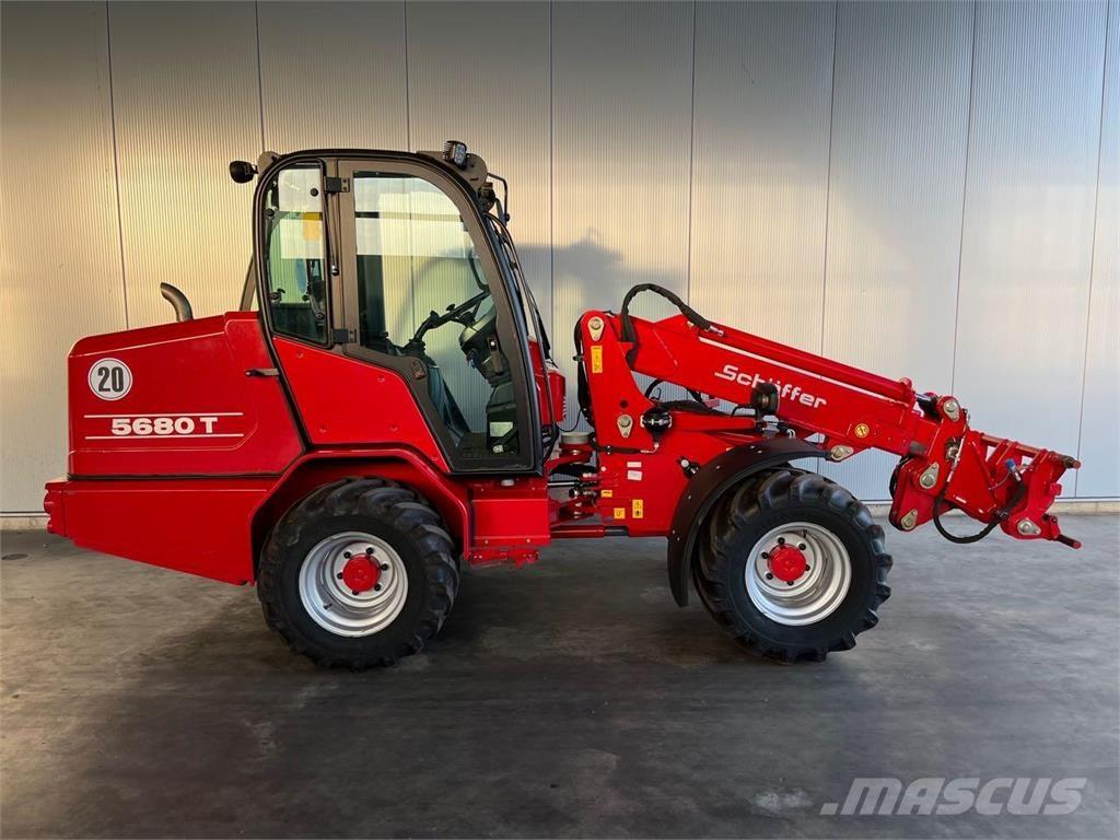 Schäffer 5680 T Фронтальные погрузчики