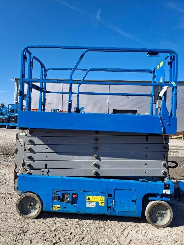 Genie GS4047 Ножничные подъемники