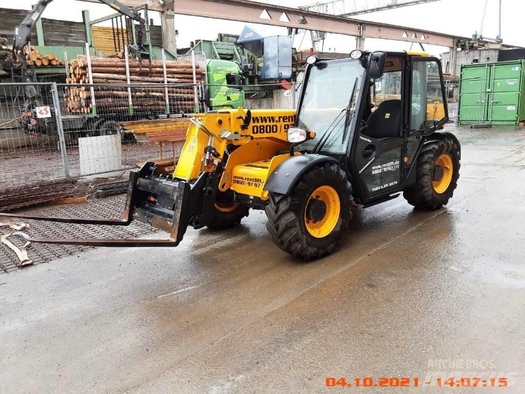 JCB 525-60 Телескопические погрузчики