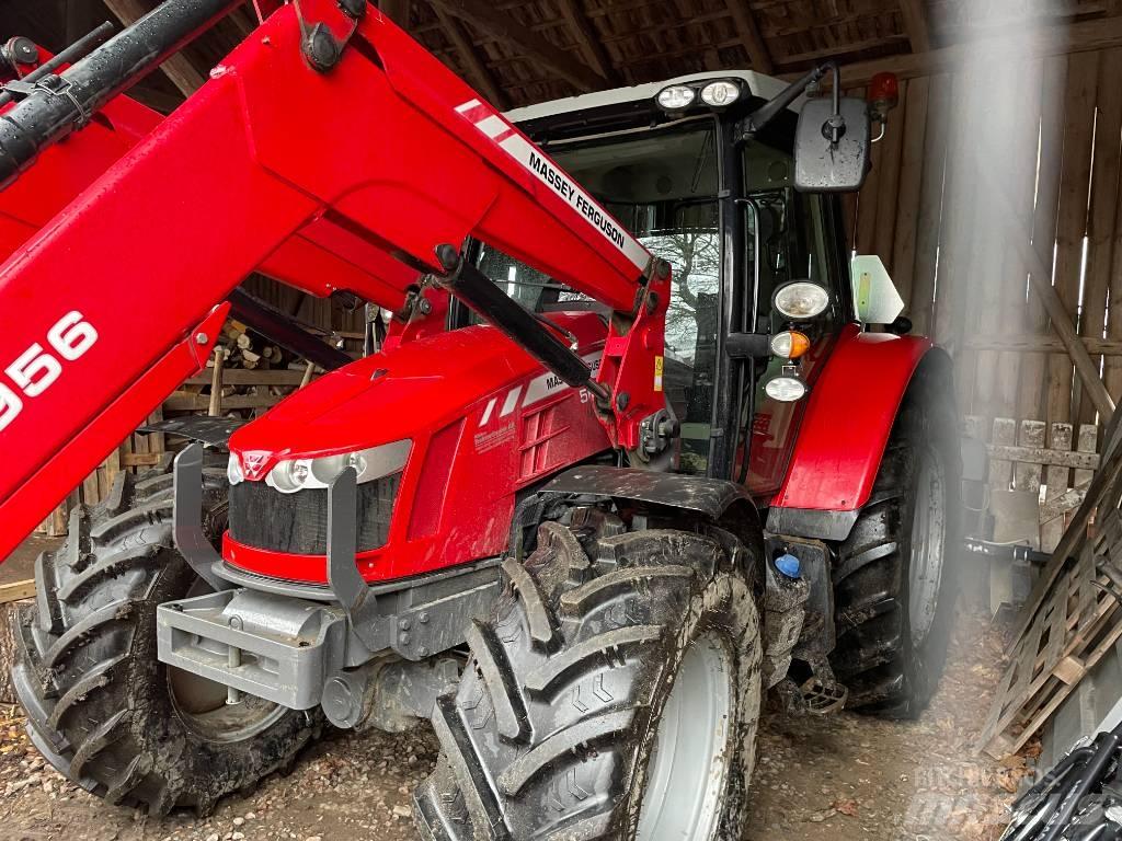 Massey Ferguson 5613 Трактора
