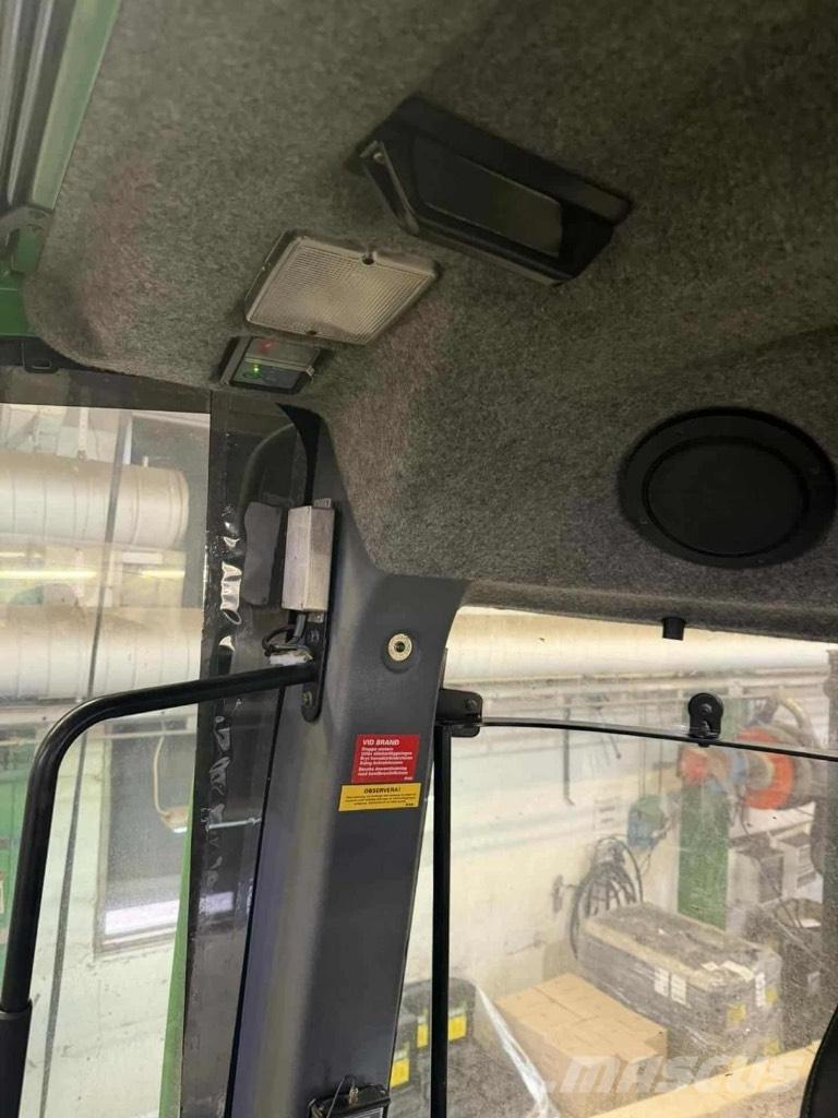 John Deere 1910E Форвардеры