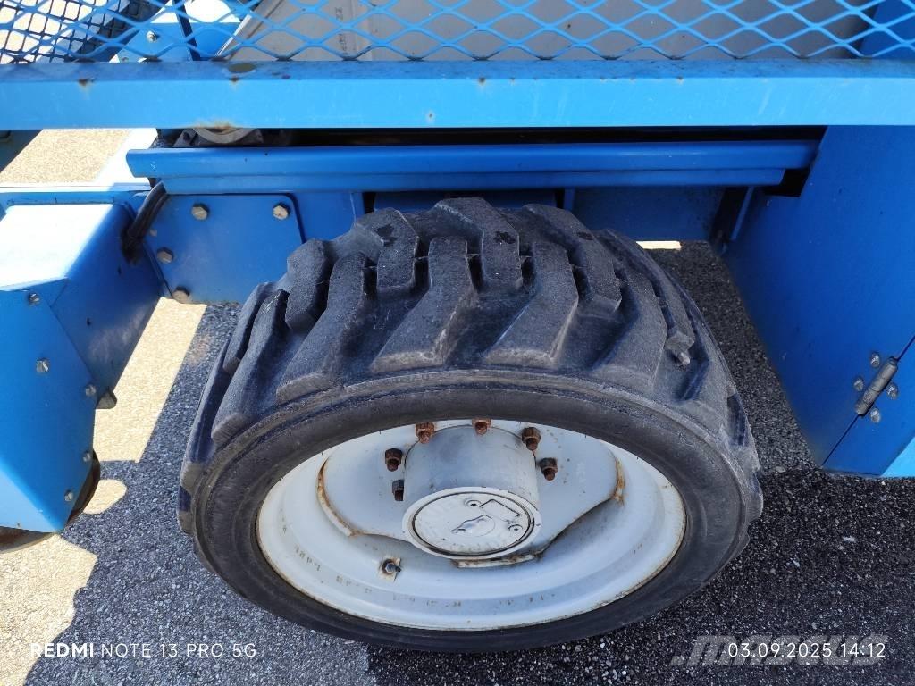 Genie GS 3390 RT Ножничные подъемники
