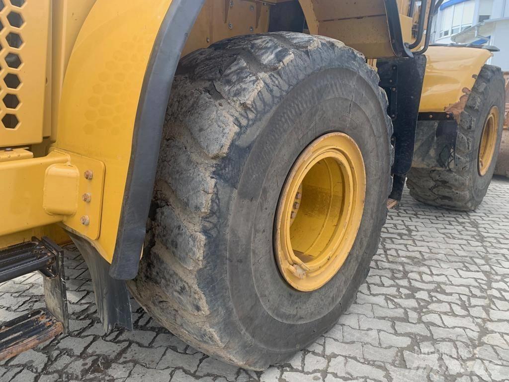 CAT 972 K Фронтальные погрузчики