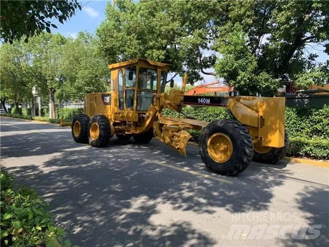 CAT 140H Грейдеры