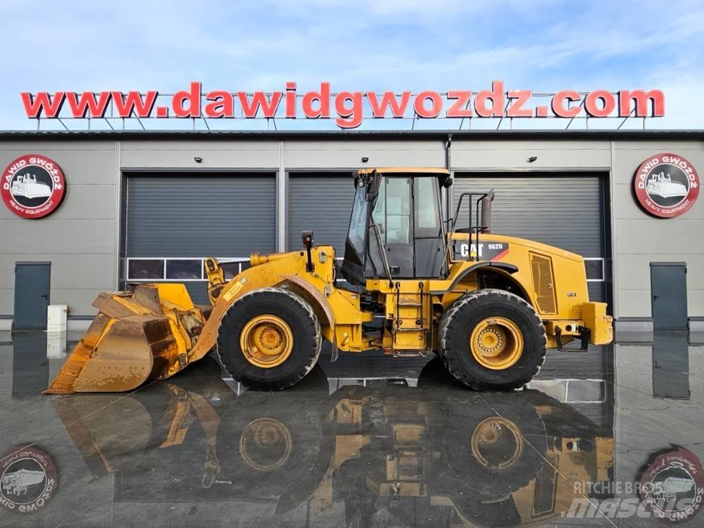 CAT 962H Фронтальные погрузчики