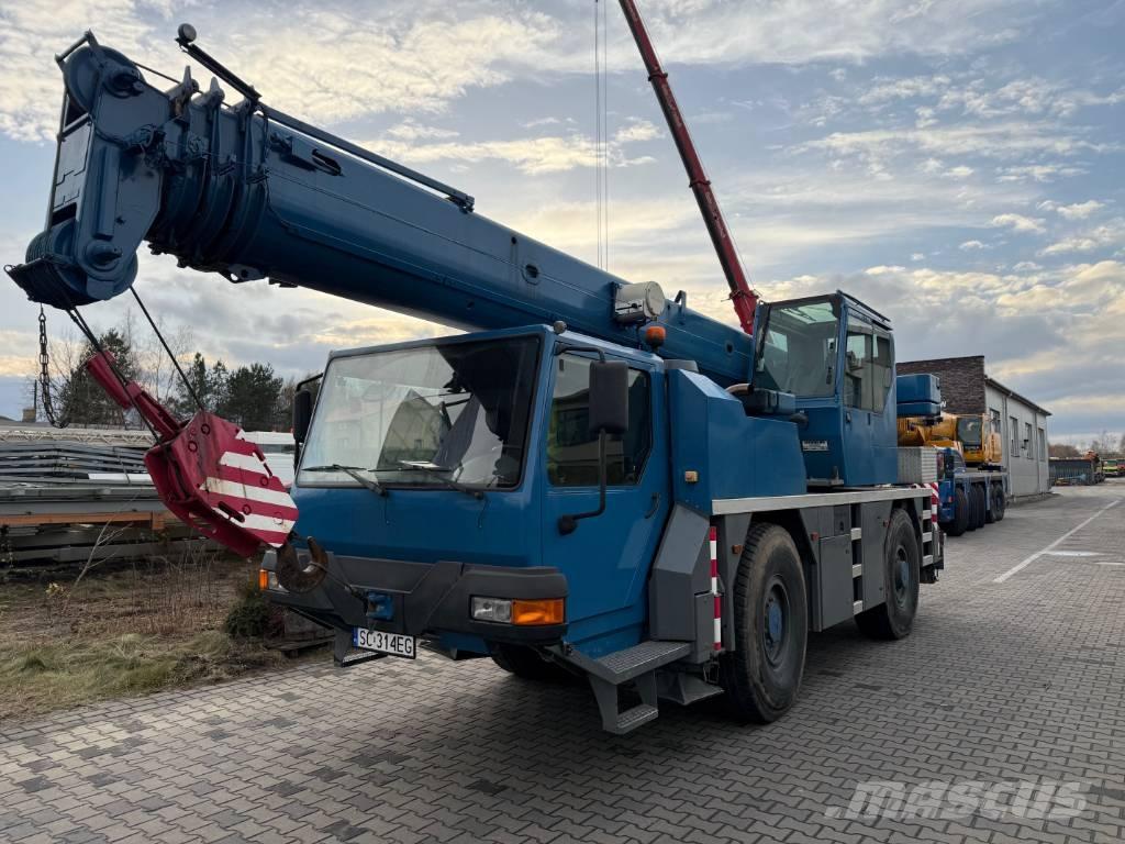 Liebherr LTM 1030-2 Автокраны