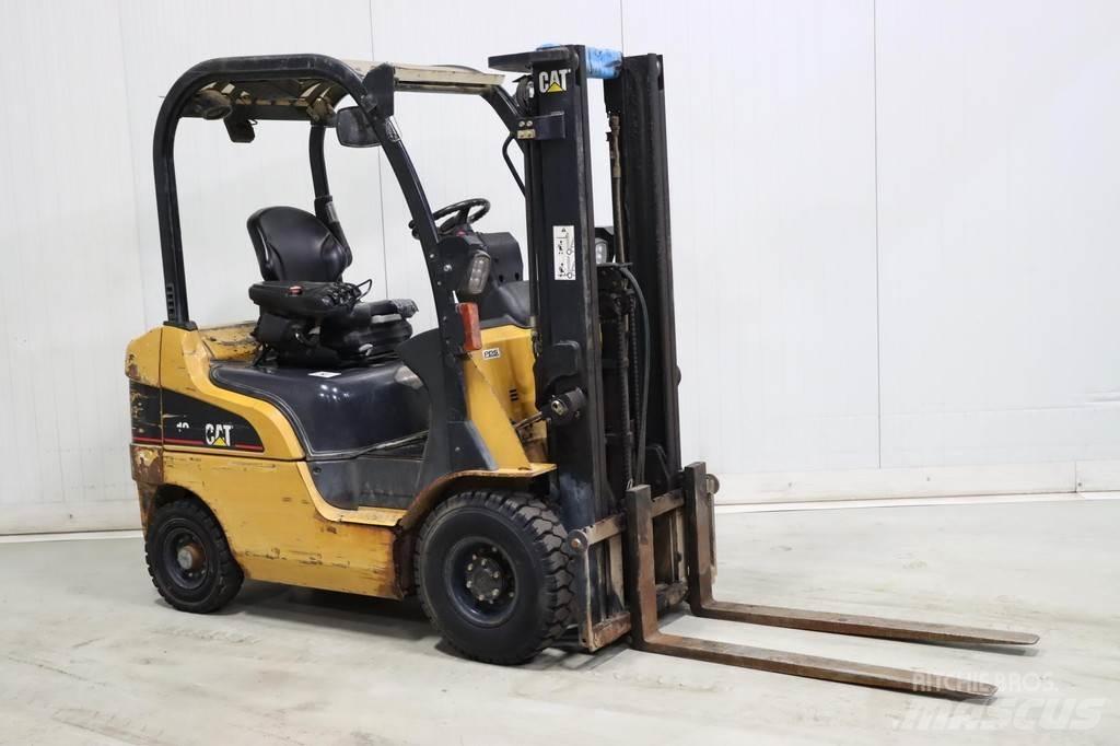 CAT DP18N Дизельные погрузчики