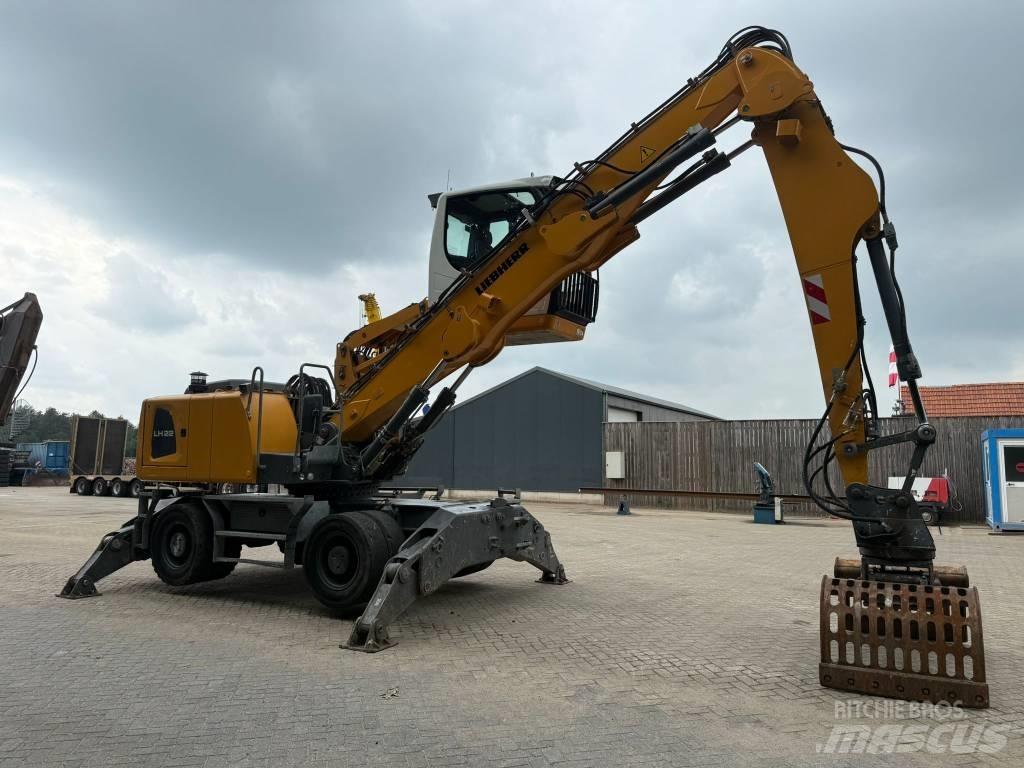Liebherr LH 22 M Перегружатели металлолома/промышленные погрузчики