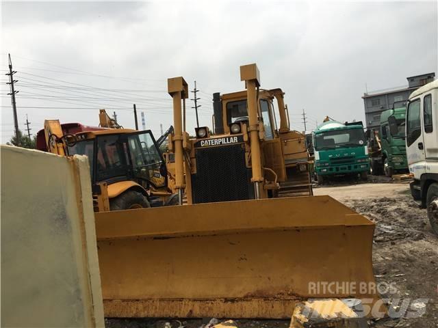 CAT D 7 R Гусеничные бульдозеры