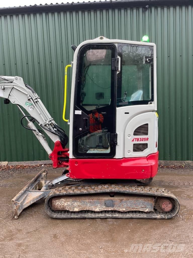 Takeuchi TB 325 R Мини-экскаваторы
