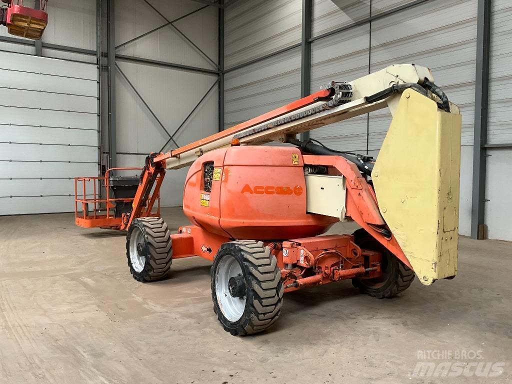 JLG 600 AJ Коленчатые подъемники