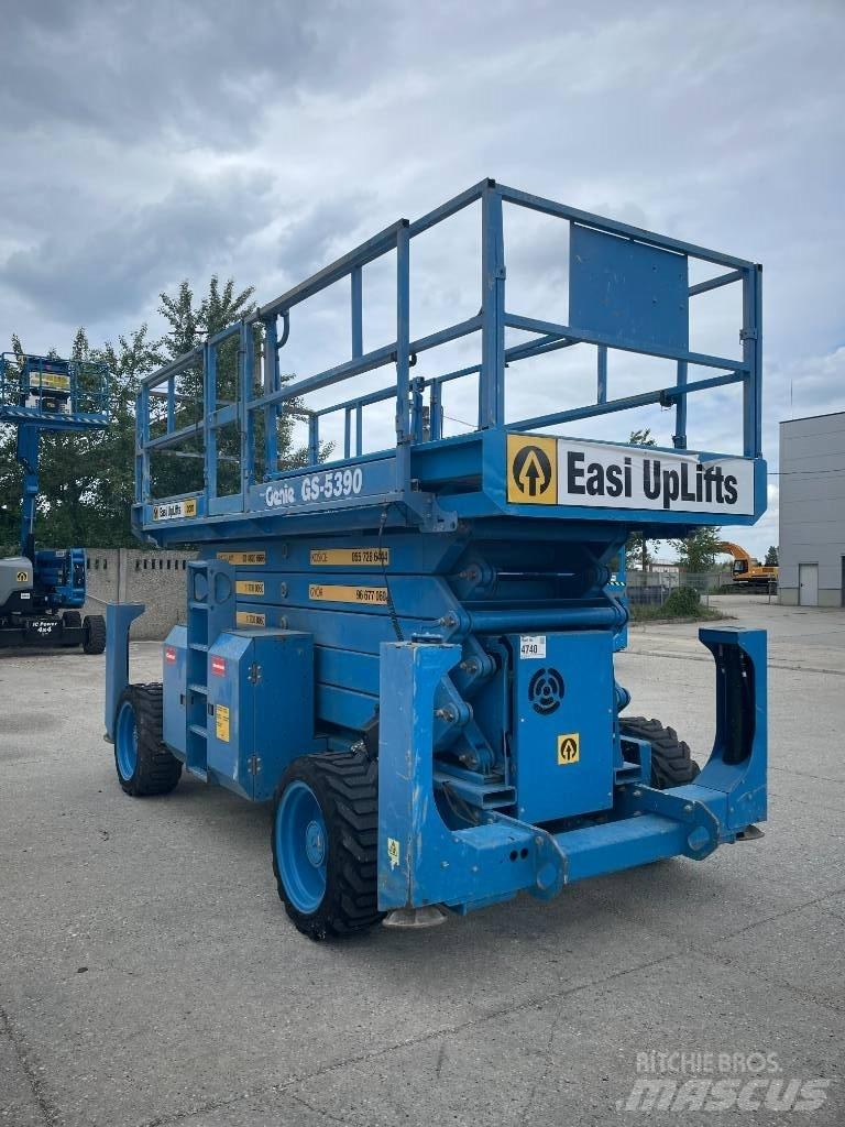 Genie GS 5390 RT Ножничные подъемники