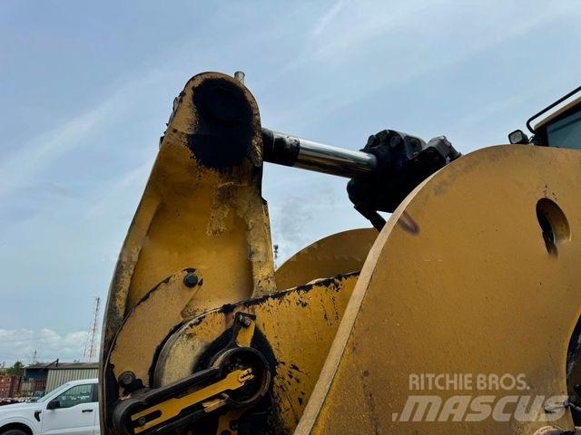 CAT 988 K Фронтальные погрузчики