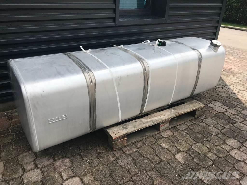 DAF 850 L Баки для топлива и присадок