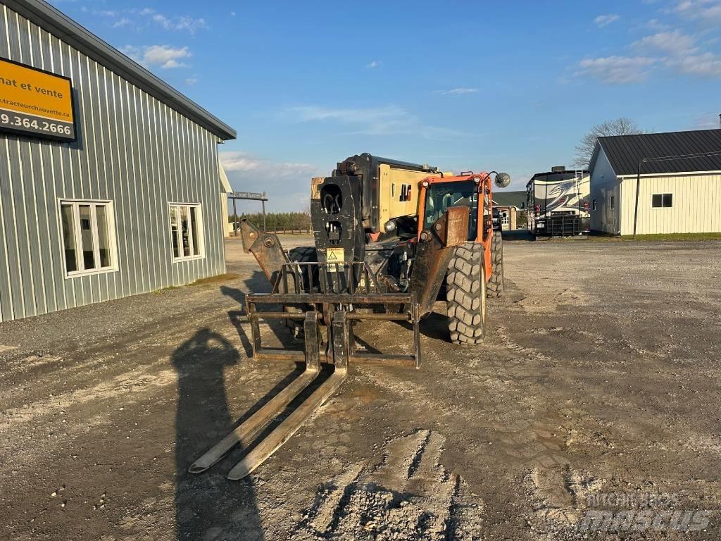 JLG 1055 Телескопические погрузчики
