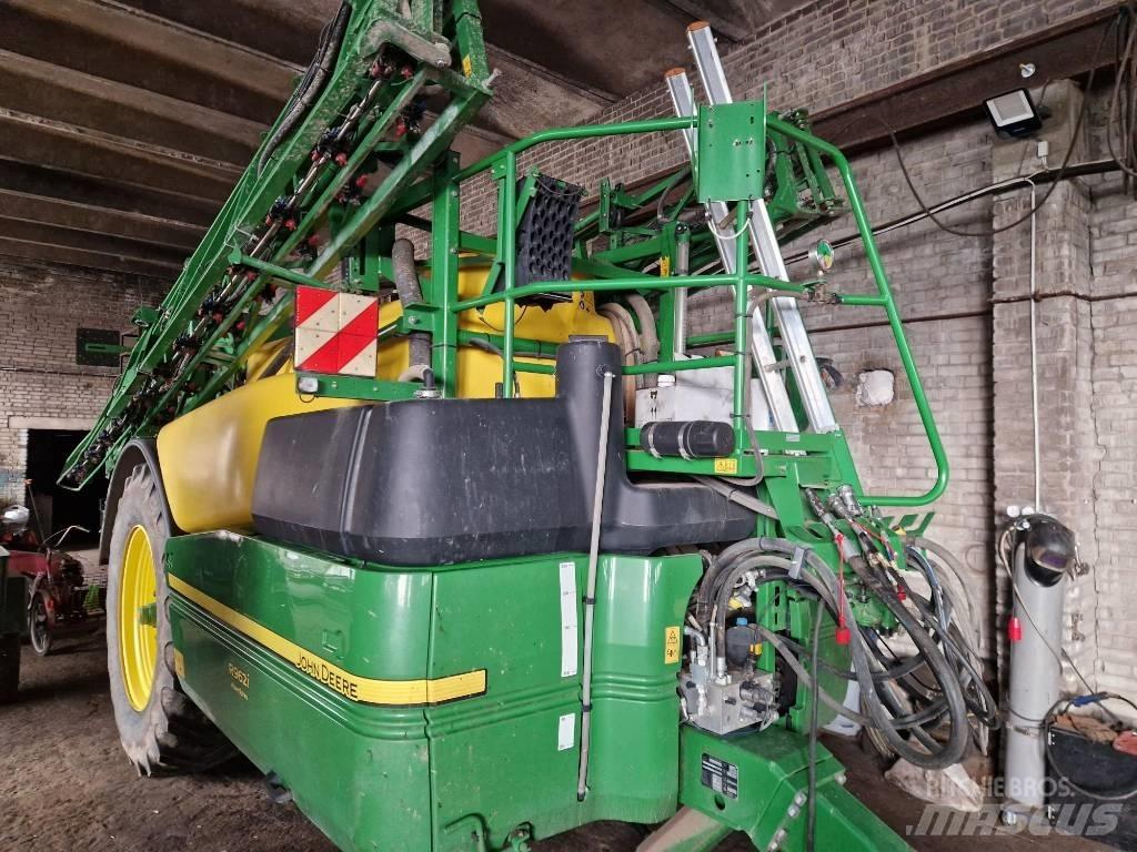 John Deere R 962 i Прицепные опрыскиватели
