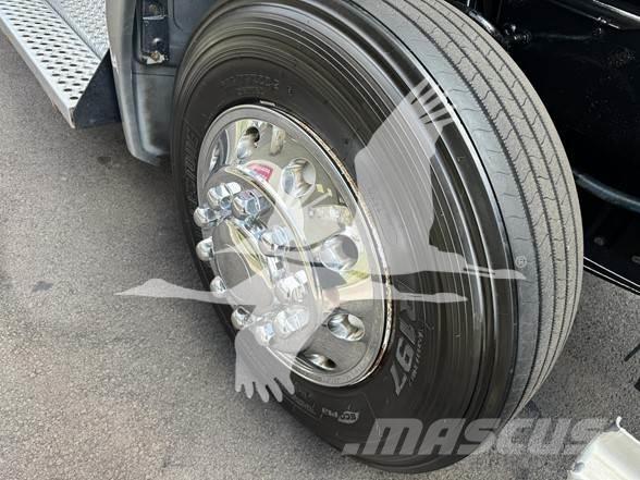 Kenworth T680 Седельные тягачи