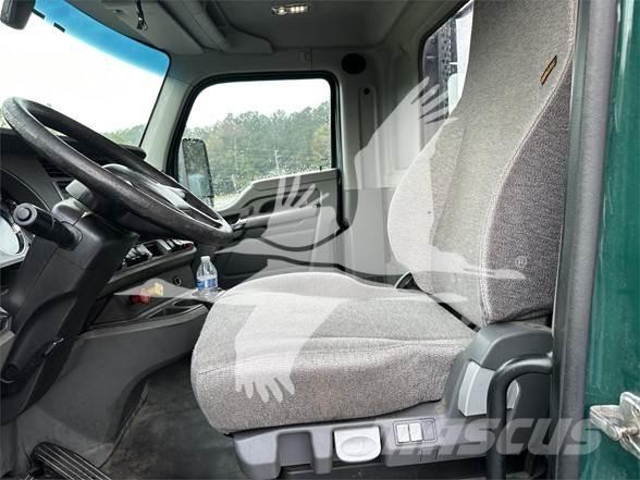 Kenworth T680 Седельные тягачи