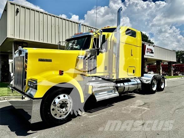 Kenworth W900 Седельные тягачи